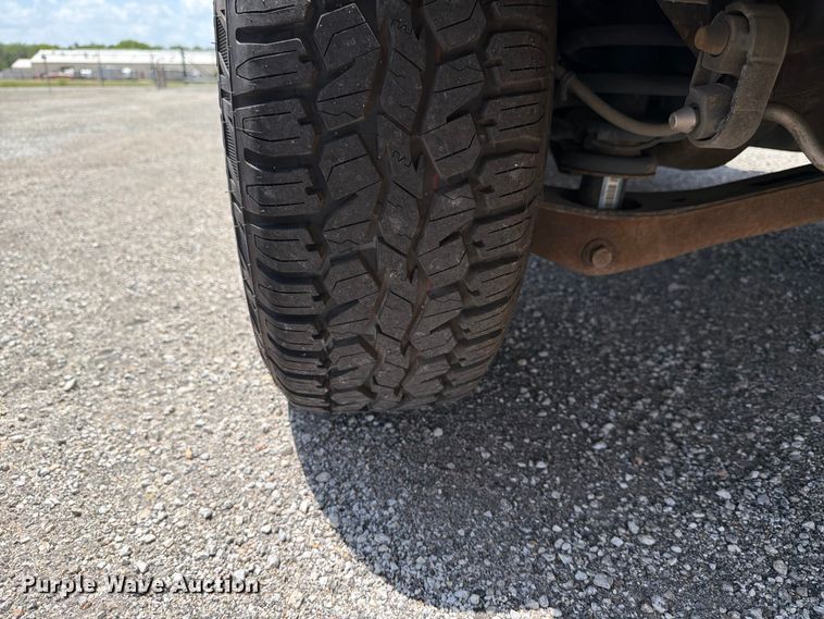 image for item MZ9732 2006 Ford Explorer SUV