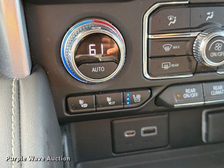 image for item MZ9745 2021 GMC Yukon SUV