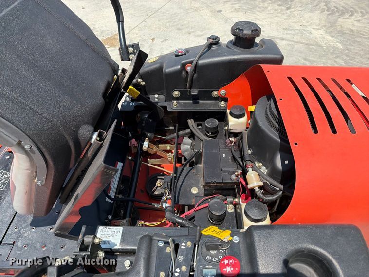 image for item MZ9753 Ariens Zoom 54 XL ZTR lawn mower
