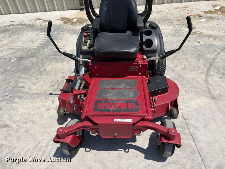 image for item MZ9754 2015 Land Pride ZSR Razor ZTR lawn mower