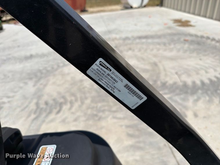 image for item MZ9754 2015 Land Pride ZSR Razor ZTR lawn mower