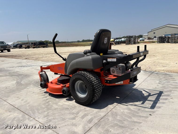 image for item MZ9756 2003 Husqvarna CZ4817 ZTR lawn mower
