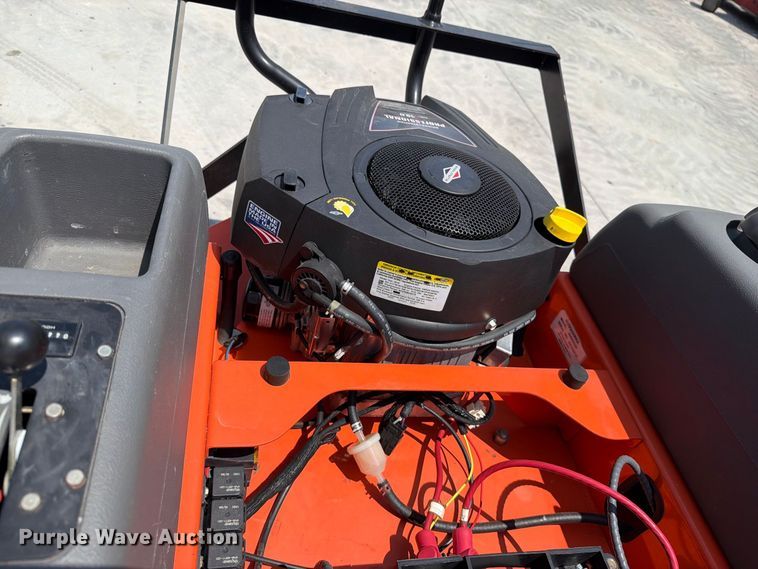 image for item MZ9756 2003 Husqvarna CZ4817 ZTR lawn mower