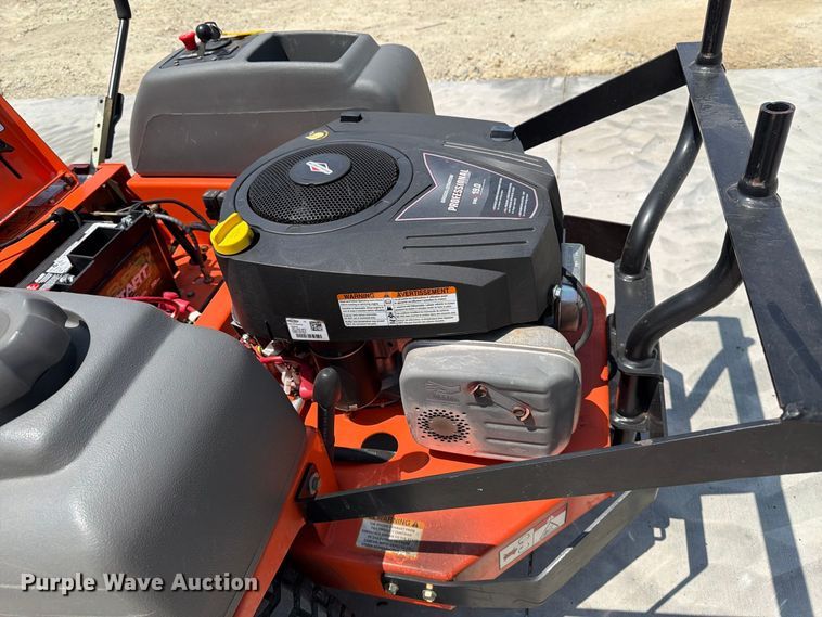 image for item MZ9756 2003 Husqvarna CZ4817 ZTR lawn mower