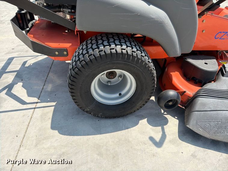 image for item MZ9756 2003 Husqvarna CZ4817 ZTR lawn mower