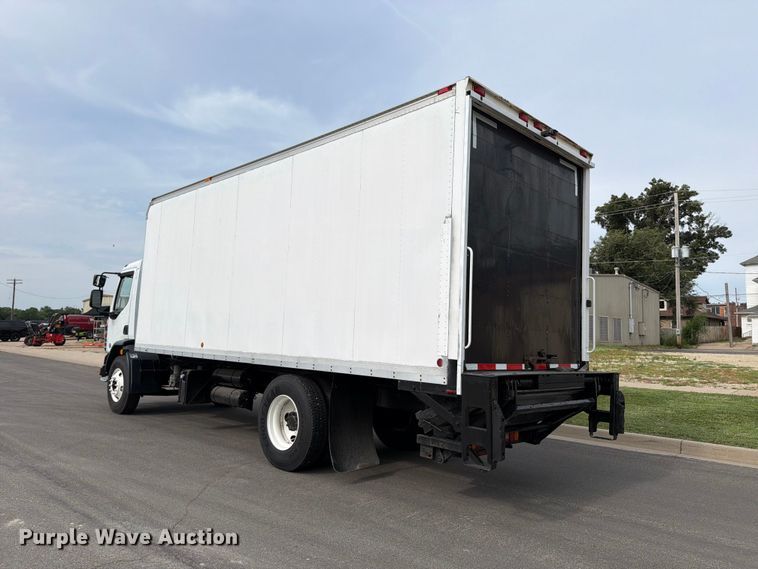 image for item MZ9765 2015 Kenworth K370 box truck