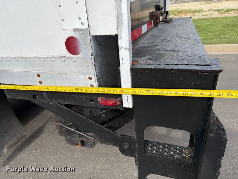 image for item MZ9765 2015 Kenworth K370 box truck