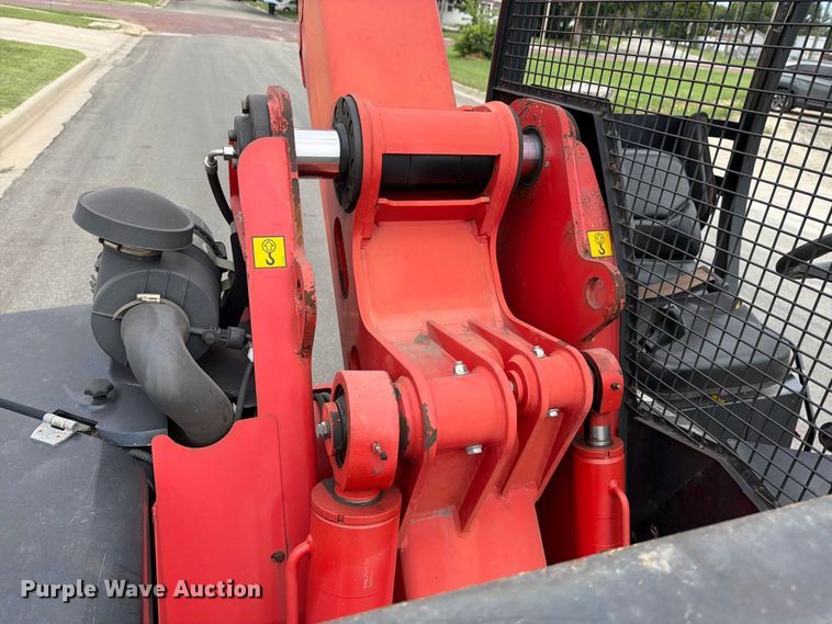 image for item MZ9767 2020 Manitou TMT 55XT-4W forklift