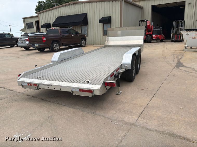 image for item MZ9771 2014 Featherlite equipment trailer