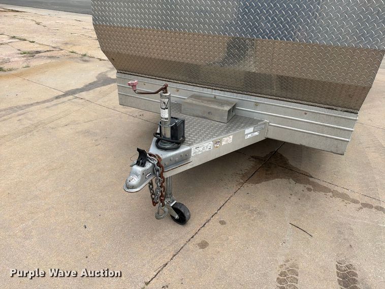 image for item MZ9771 2014 Featherlite equipment trailer