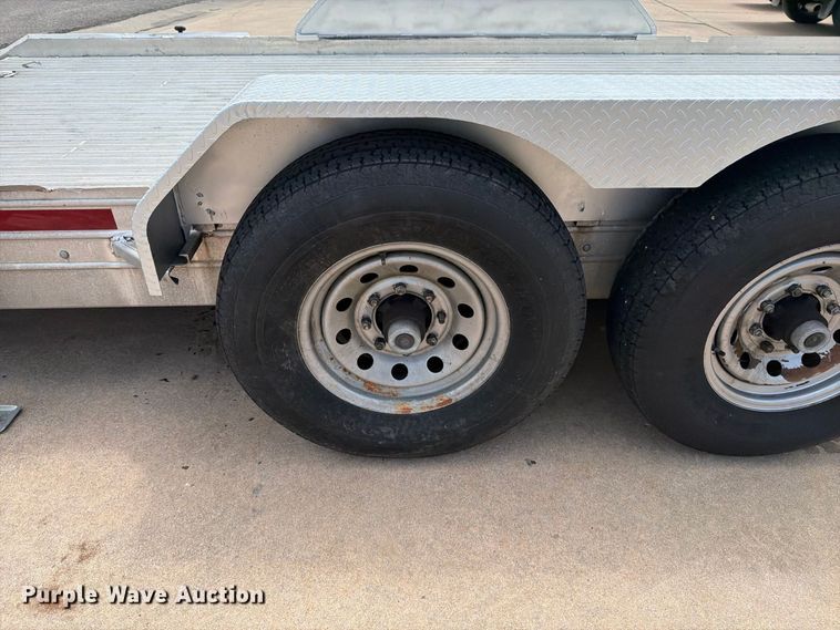 image for item MZ9771 2014 Featherlite equipment trailer