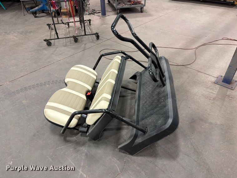 image for item MZ9777 Icon LT-A617. 2+2G golf cart