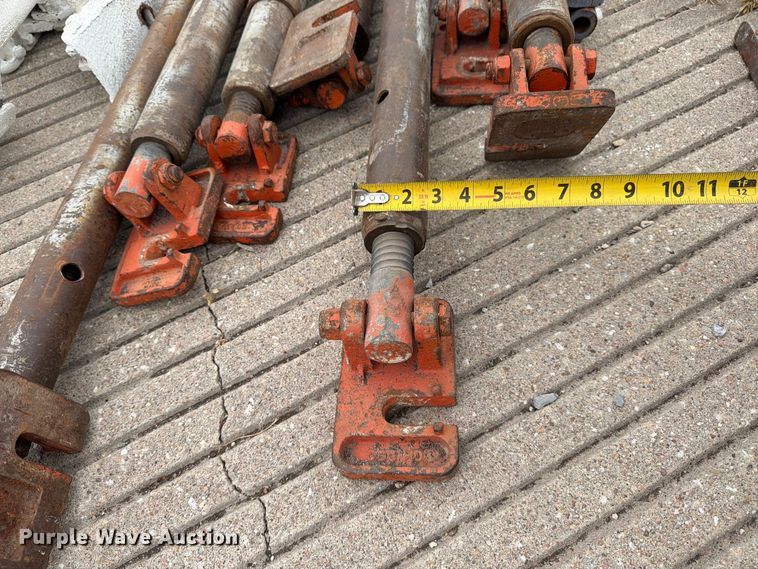 image for item MZ9778 (17) turnbuckles