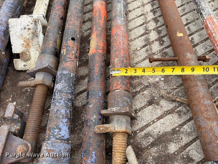 image for item MZ9779 (17) turnbuckles
