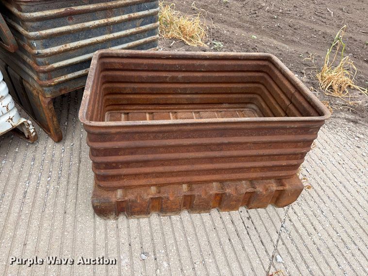image for item MZ9780 (15) storage bins
