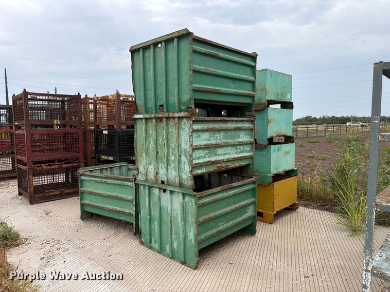(8) storage bins