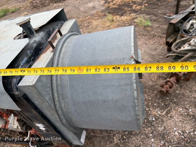 image for item MZ9802 Allis-Chalmers 2800 engine