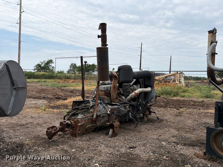 Cummins B5.9-210 engine