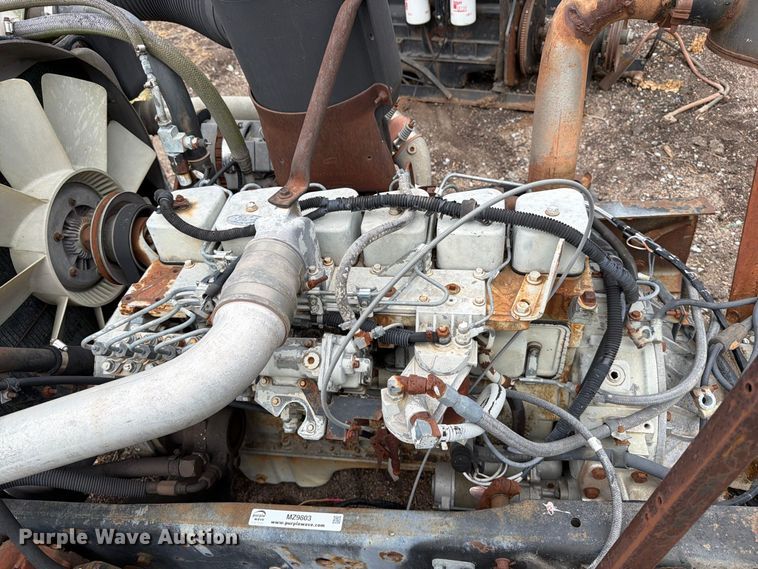 image for item MZ9803 Cummins B5.9-210 engine
