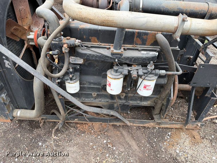 image for item MZ9804 Allis-Chalmers 649T engine