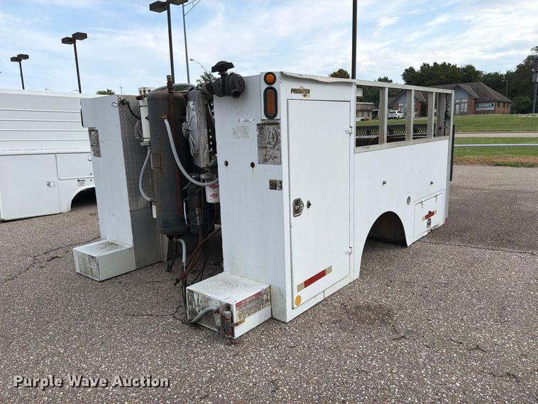 2000 IMT Predator utility bed