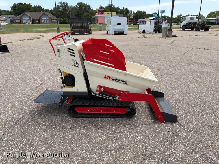 image for item MZ9815 2025 AGT QHT500FL compact utility loader