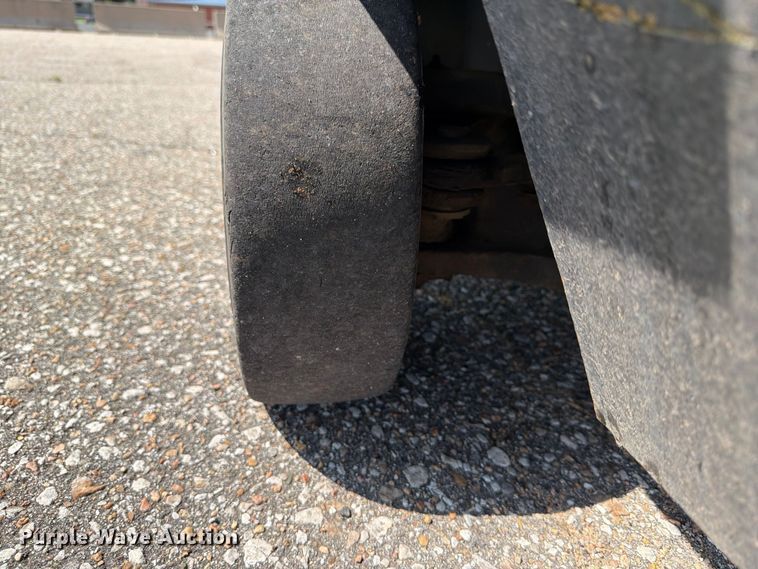 image for item MZ9818 Clark GCS25MC forklift