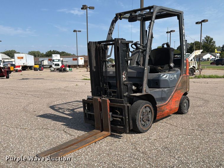 Toyota 8FGCU20 forklift