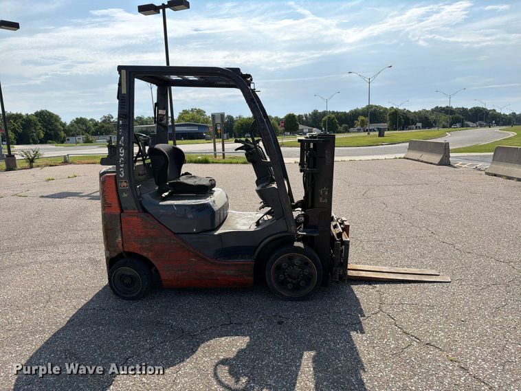 image for item MZ9820 Toyota 8FGCU20 forklift