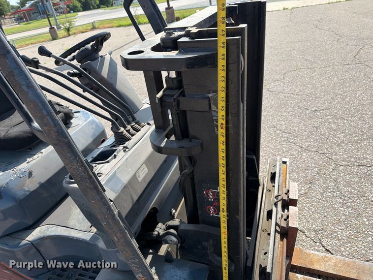 image for item MZ9820 Toyota 8FGCU20 forklift