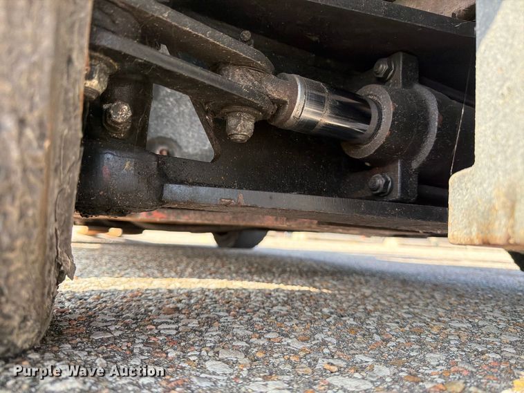 image for item MZ9820 Toyota 8FGCU20 forklift