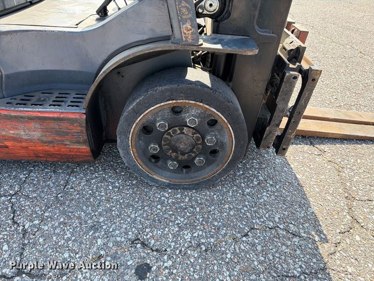 image for item MZ9820 Toyota 8FGCU20 forklift