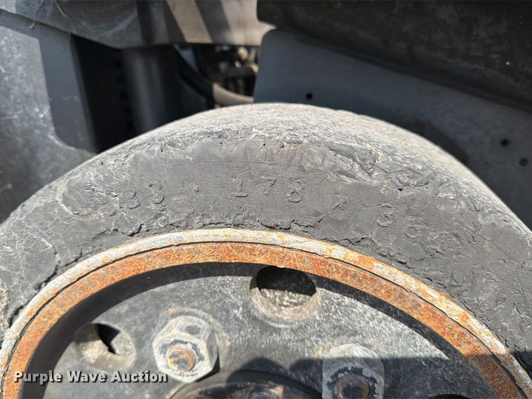 image for item MZ9820 Toyota 8FGCU20 forklift