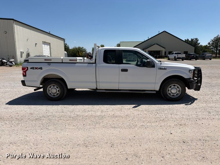 image for item MZ9833 2018 Ford F150 Ext. Cab pickup truck