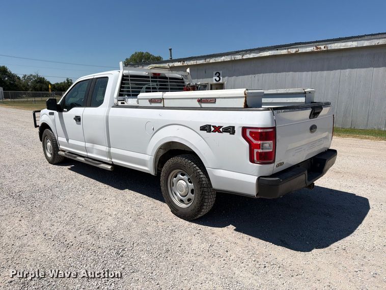 image for item MZ9833 2018 Ford F150 Ext. Cab pickup truck
