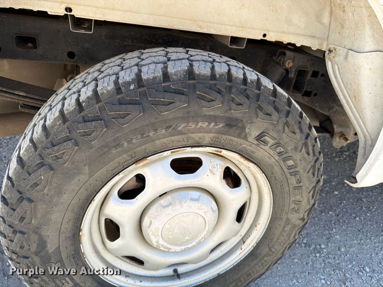 image for item MZ9833 2018 Ford F150 Ext. Cab pickup truck