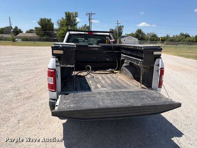 image for item MZ9834 2018 Ford F150 Ext. Cab pickup truck