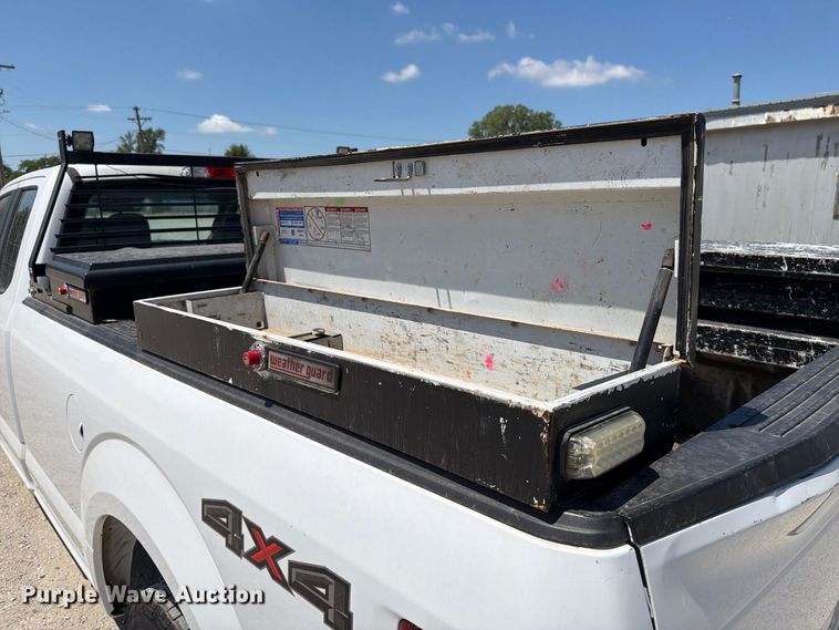 image for item MZ9834 2018 Ford F150 Ext. Cab pickup truck