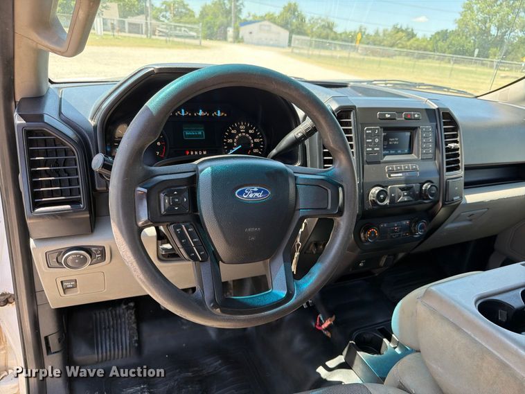 image for item MZ9834 2018 Ford F150 Ext. Cab pickup truck