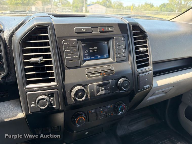 image for item MZ9834 2018 Ford F150 Ext. Cab pickup truck