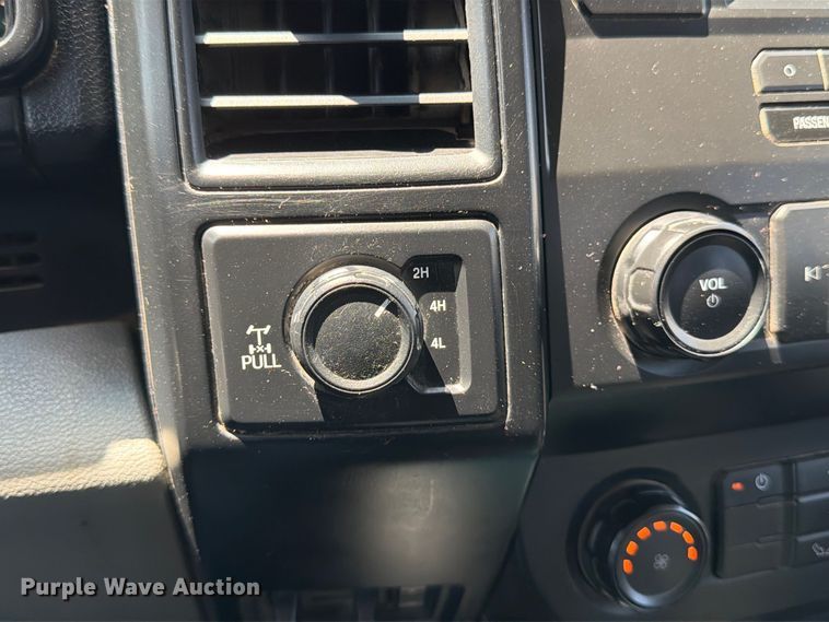 image for item MZ9834 2018 Ford F150 Ext. Cab pickup truck