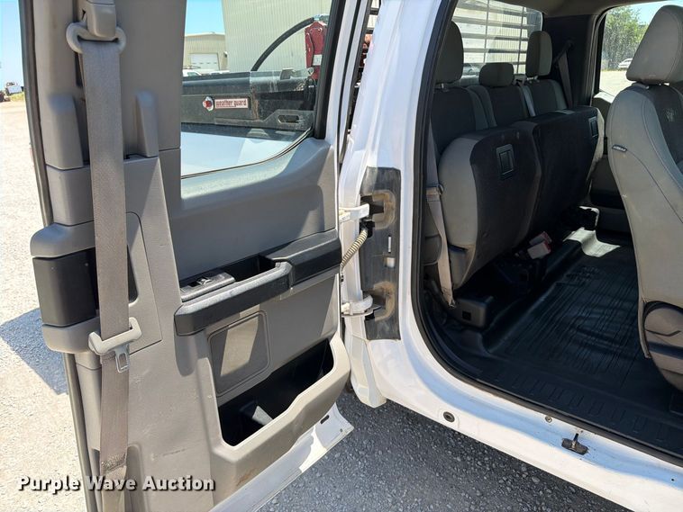 image for item MZ9834 2018 Ford F150 Ext. Cab pickup truck