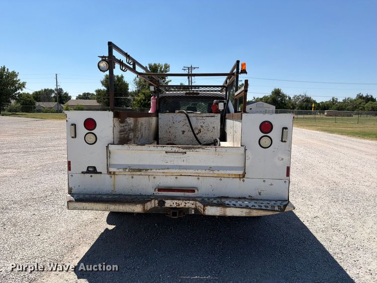 image for item MZ9835 2016 Ford F450 Super Duty Crew Cab utility / service truck