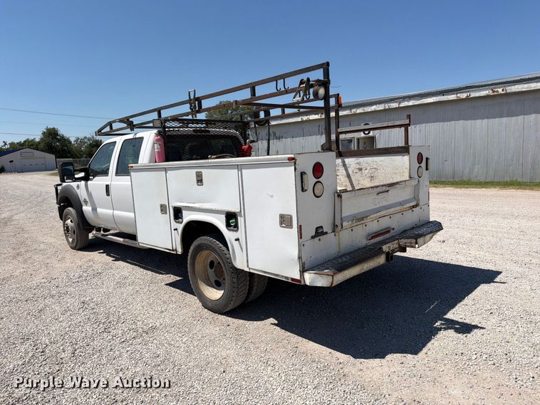 image for item MZ9835 2016 Ford F450 Super Duty Crew Cab utility / service truck