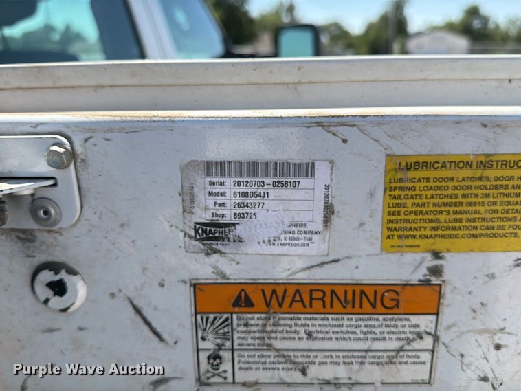 image for item MZ9835 2016 Ford F450 Super Duty Crew Cab utility / service truck