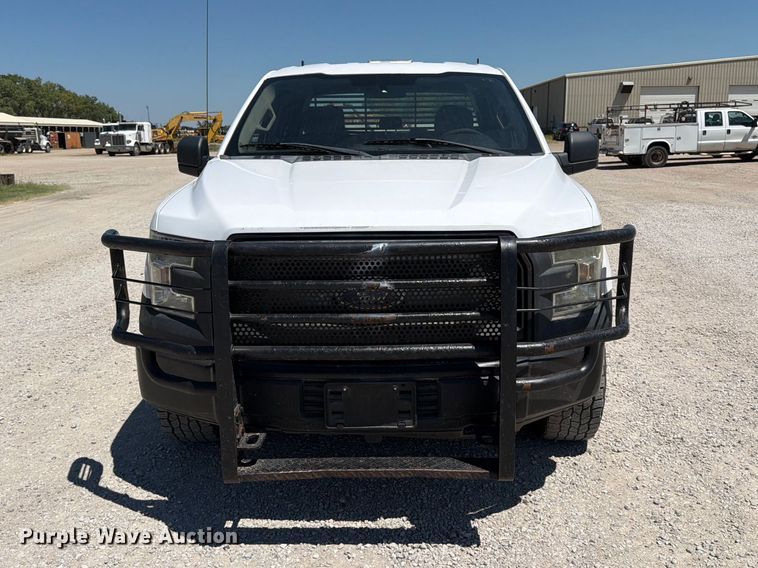 image for item MZ9836 2016 Ford F150 Ext. Cab pickup truck
