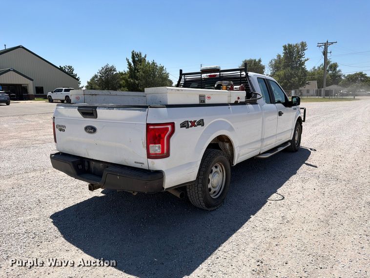 image for item MZ9836 2016 Ford F150 Ext. Cab pickup truck