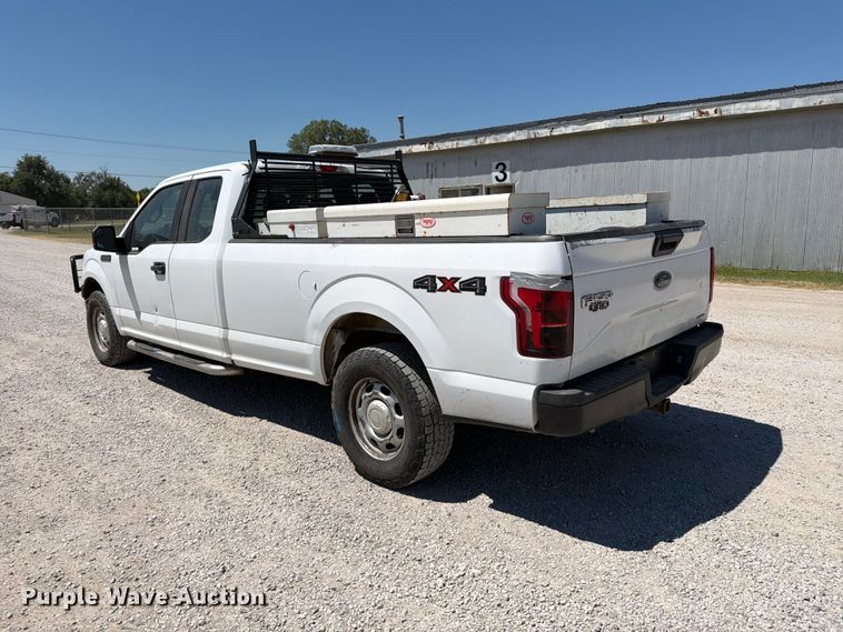 image for item MZ9836 2016 Ford F150 Ext. Cab pickup truck
