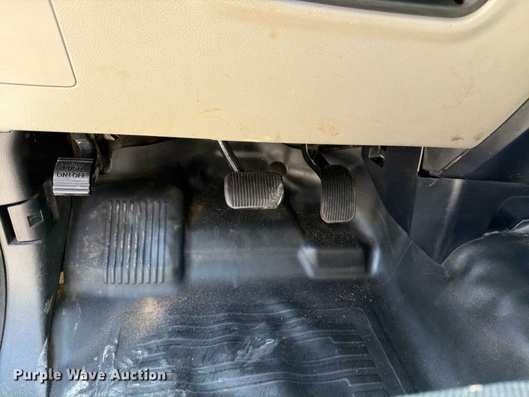 image for item MZ9836 2016 Ford F150 Ext. Cab pickup truck