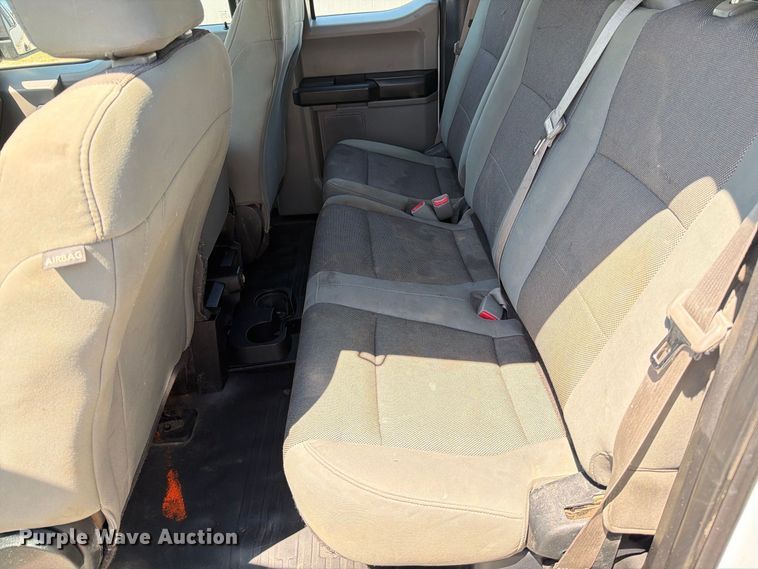 image for item MZ9836 2016 Ford F150 Ext. Cab pickup truck